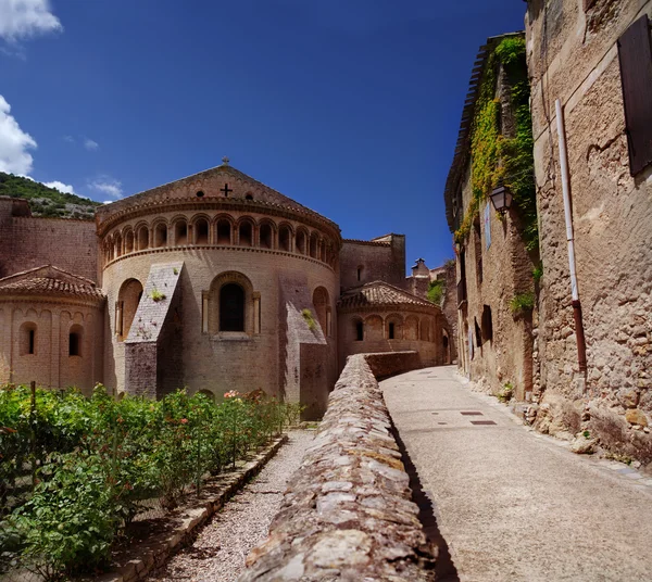 Abbey of Saint-Guilhem-le-Desert in France — Stock Photo, Image