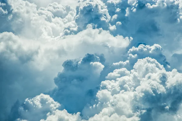 Fluffy clouds — Stock Photo, Image