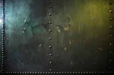 Depodaki ezilmiş metal wal