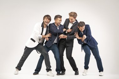 Eğlenerek çocuklar bir çok eğlenceli sahip