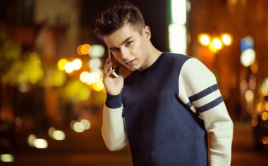 Çocuğun taling Smartphone sevimli Teeange