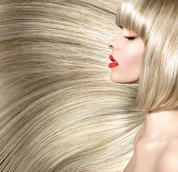 Fine shot of a woman with bushy coiffure