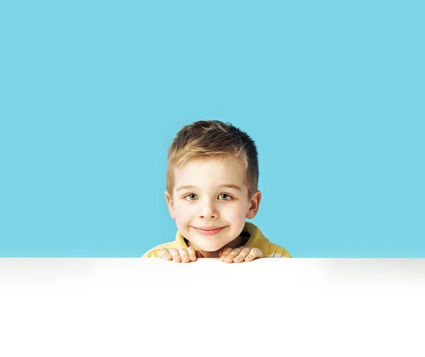 Portret van een schattige kleine jongen Rechtenvrije Stockafbeeldingen