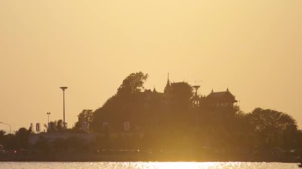 4K Время захода солнца над островом Ко Лой (Digital zoom in ) — стоковое видео