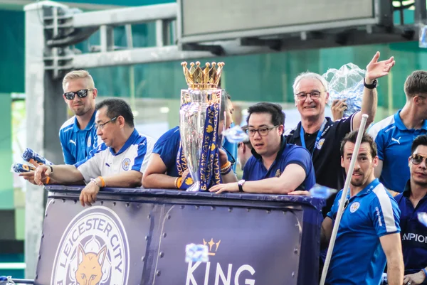Vítězné přehlídce anglického fotbalového klubu Leicester City — Stock fotografie