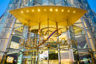 Siam Paragon mall Bangkok, Tayland, Thailand Siam Square alanında logosu