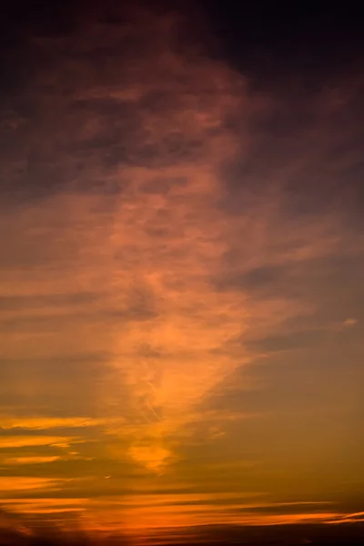 Belle nuvole con luce del tramonto — Foto Stock