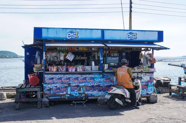 Sriracha Thailand Aug Motorcycle Taxi Parking Shop Jetty August 2020 — Stock Photo, Image