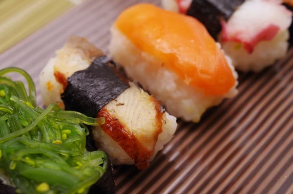 Sushi nigiri, masakan Jepang — Stok Foto