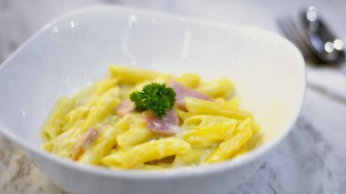 Penne spagetti carbonara