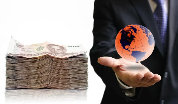 Värld ekonomiska koncept, affärsman ta vinsten från globalizati — Stockfoto