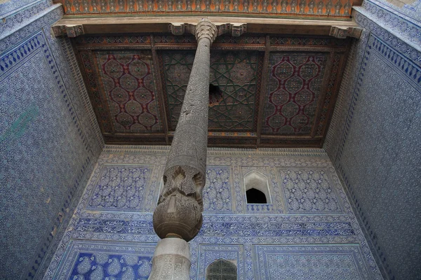 Decoração de uma mesquita no Uzbequistão — Fotografia de Stock