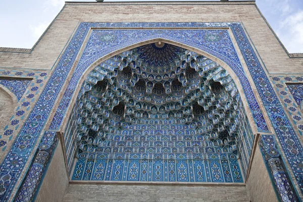 Decorated Mosque in Uzbekistan — Stock Photo, Image