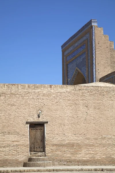 Uzbekistan, the wall of the mosque — Stock Photo, Image