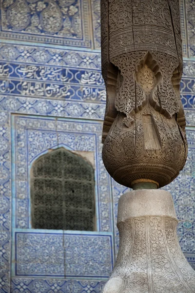 Ancient madrassa in uzbekistan — Stock Photo, Image
