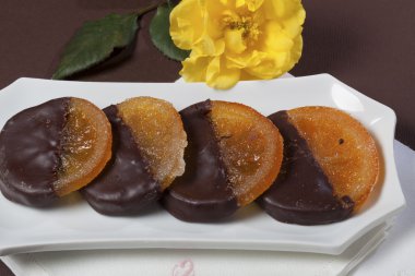 şekerlenmiş portakal çikolata, tatlı ile