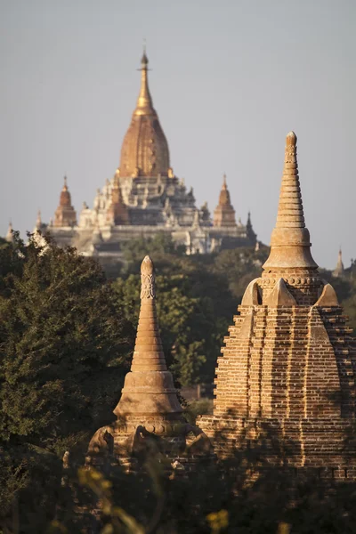 Myanmar, templos de Bagan e Stupas — Fotografia de Stock