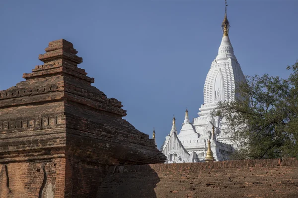 Myanmar, antiga Stupa — Fotografia de Stock