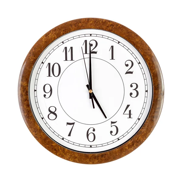 Clock face showing 5 o'clock — Stock Photo, Image