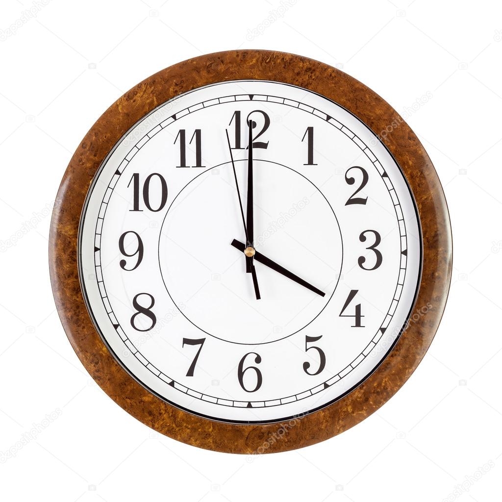 Clock face showing 4 o'clock