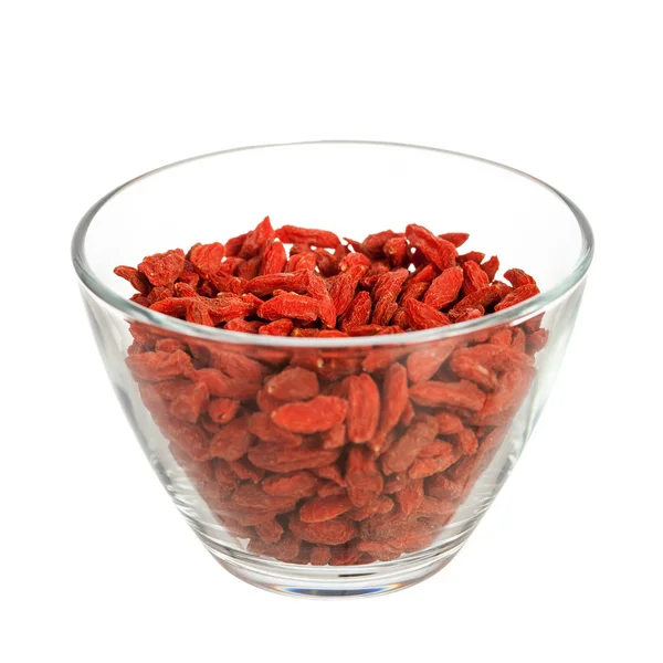 Ciotola di vetro con bacche di goji — Foto Stock