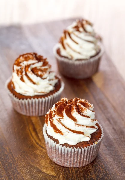 Bolo de cacau com queijo creme — Fotografia de Stock