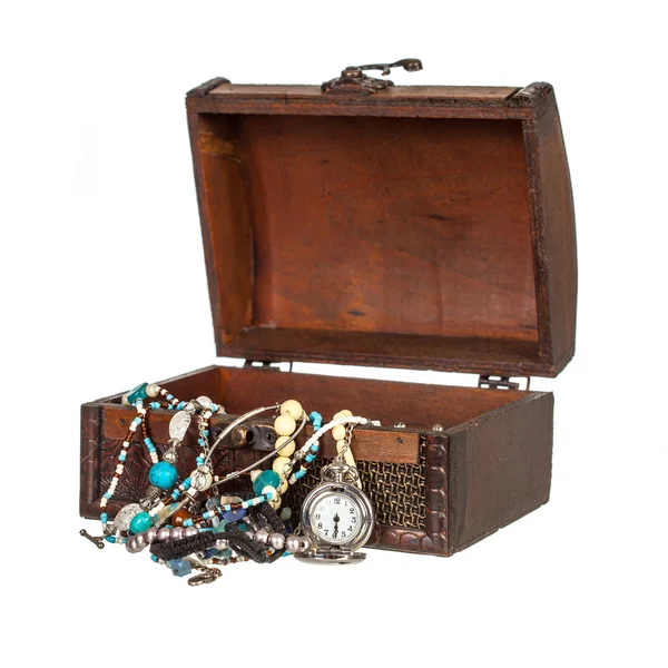 Open chest of jewelery — Stock Photo, Image