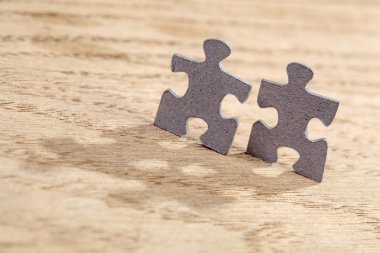 Masada iki parçalı bulmaca parça