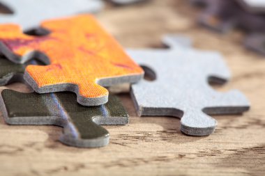 jigsaw puzzle parçaları closeup