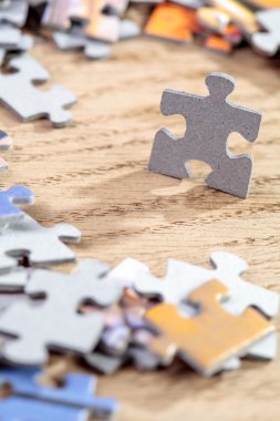 closeup jigsaw bulmaca parçası