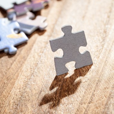 Parçalı bulmaca parça tablo closeup