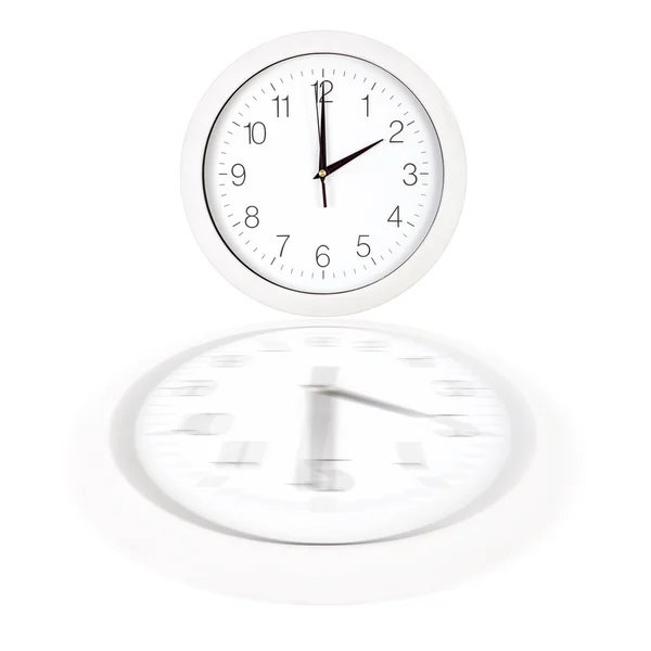 Weißes Zifferblatt mit zwei Uhr — Stockfoto