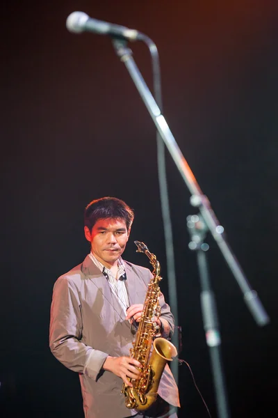 Yosuke Сато в Каунасі Jazz 2015 — стокове фото