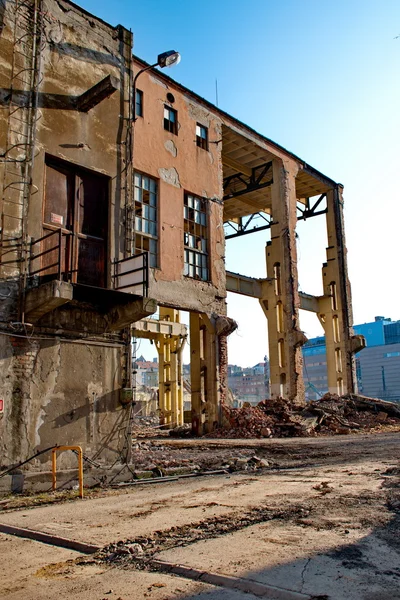 Demolition of a building — Stock Photo, Image