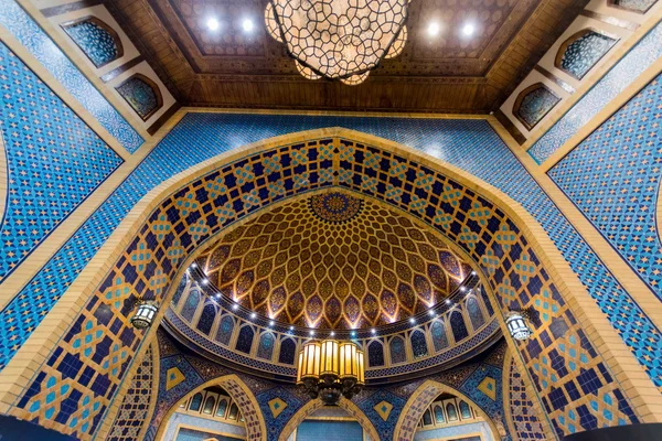 DUBAI, UAE-FEBRUARY 01: Interior of Ibn Battuta Mall store on Fe — Stock Photo, Image