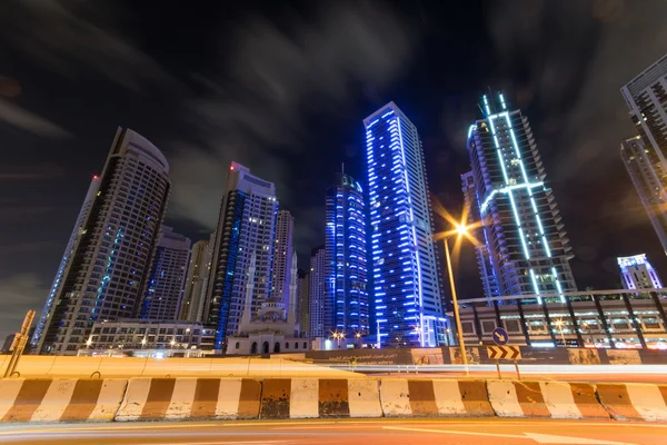 Dubai Marina at night in United Arab Emirates — Stock Photo, Image