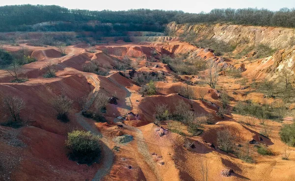 铝土矿,表面生风化铝土矿沉积岩 — 图库照片