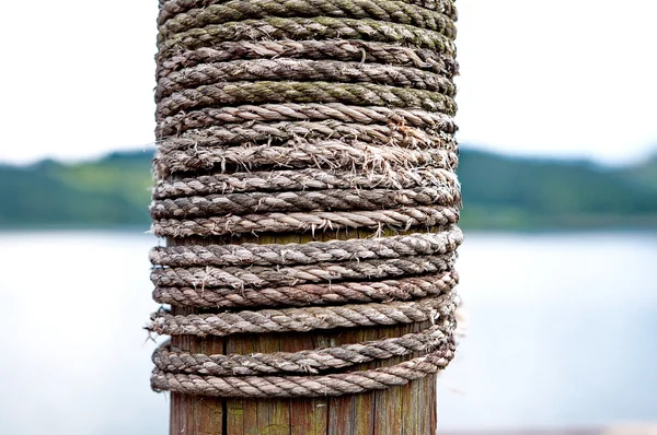 Corda su legno — Foto Stock