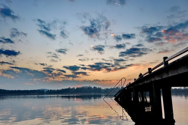 Solnedgang ved Chiemsee-søen i Tyskland - Stock-foto