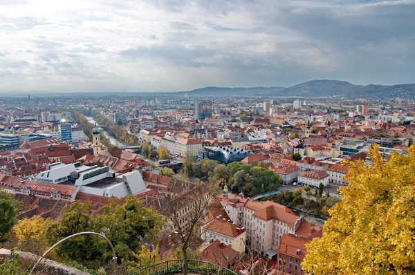 Graz şehrinde Avusturya yukarıdan — Stok fotoğraf