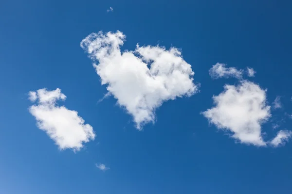 Nuage en forme de coeur — Photo