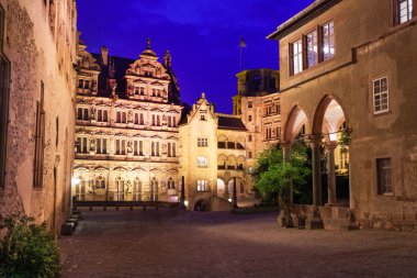 İç avlu görünümü Schloss Heidelberg