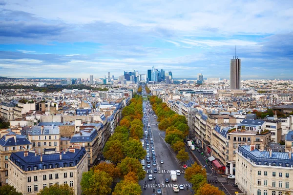Проспект des Єлисейських полів у Парижі — стокове фото