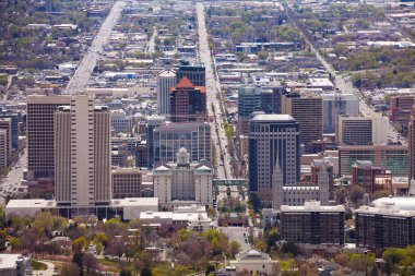 Utah Capitol Binası üstten görüntülemek