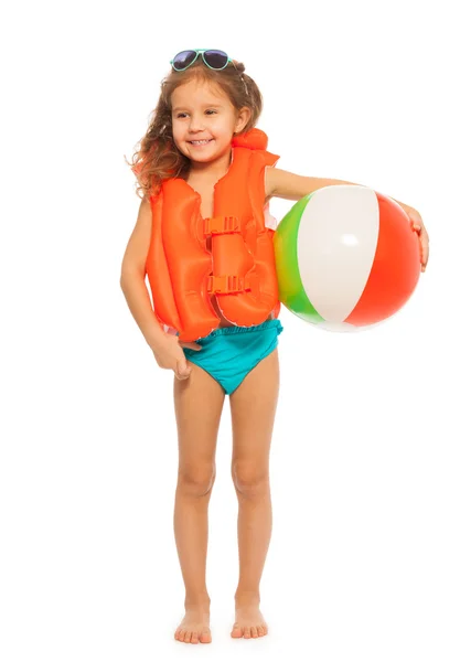 Little swimmer standing with colored wind-ball — Stock Photo, Image
