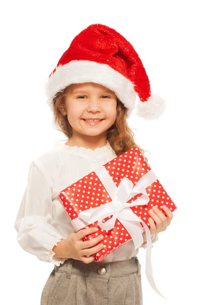 Bambina con regalo rosso — Foto Stock