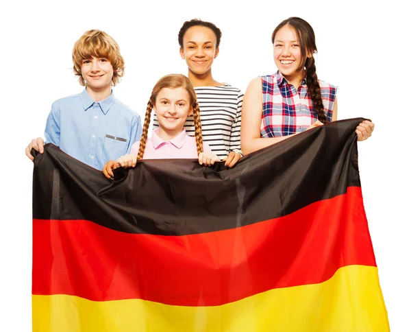 Adolescente crianças segurando bandeira alemã — Fotografia de Stock