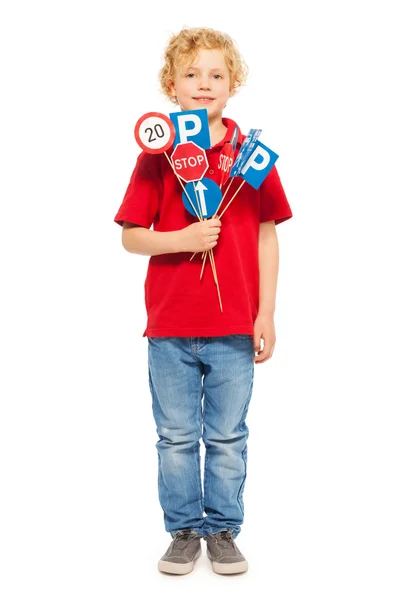 Schüler studiert Straßenverkehrsordnung — Stockfoto