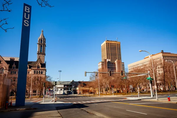 Busshållplats Nära Erie County City Kontorist Kontor Buffalo — Stockfoto