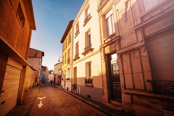 Reims Baixa Pequena Rua Com Edifícios Antigos Centro Histórico Ciclovia — Fotografia de Stock